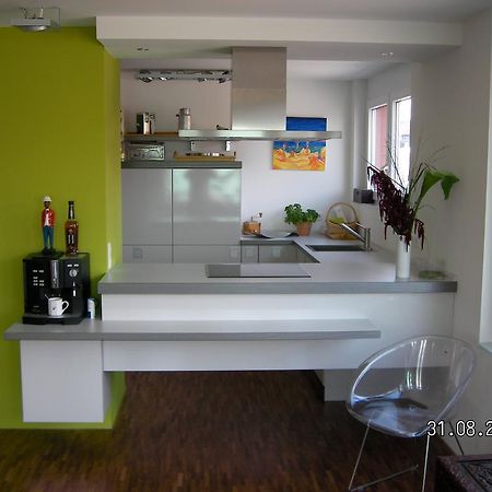 كونفيستهايم Appartement Am Salamanderpark الغرفة الصورة